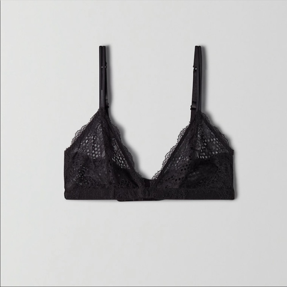 Aritzia X cosabella capri bralette in nude pink salt